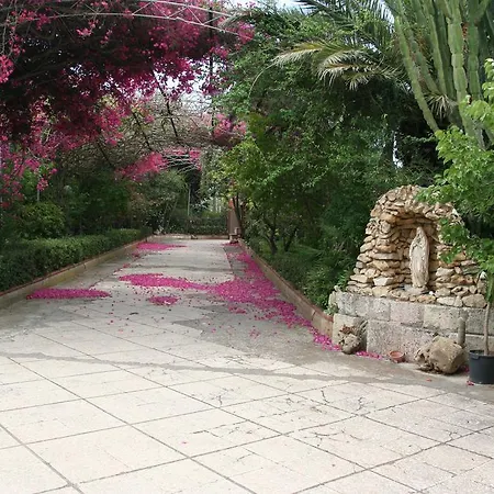 Bed & Breakfast Montesole Holiday