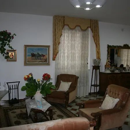 Bed & Breakfast Montesole Holiday 3*