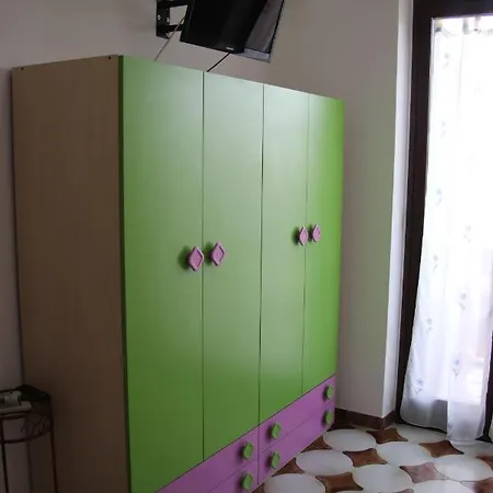 Bed & Breakfast Montesole Holiday